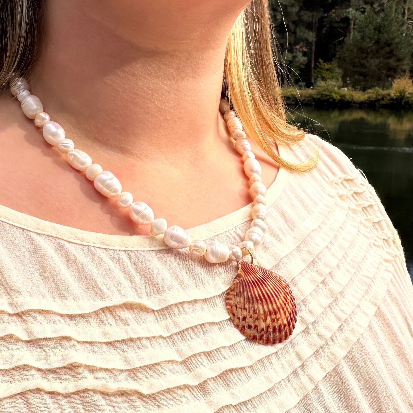 COAST NECKLACE