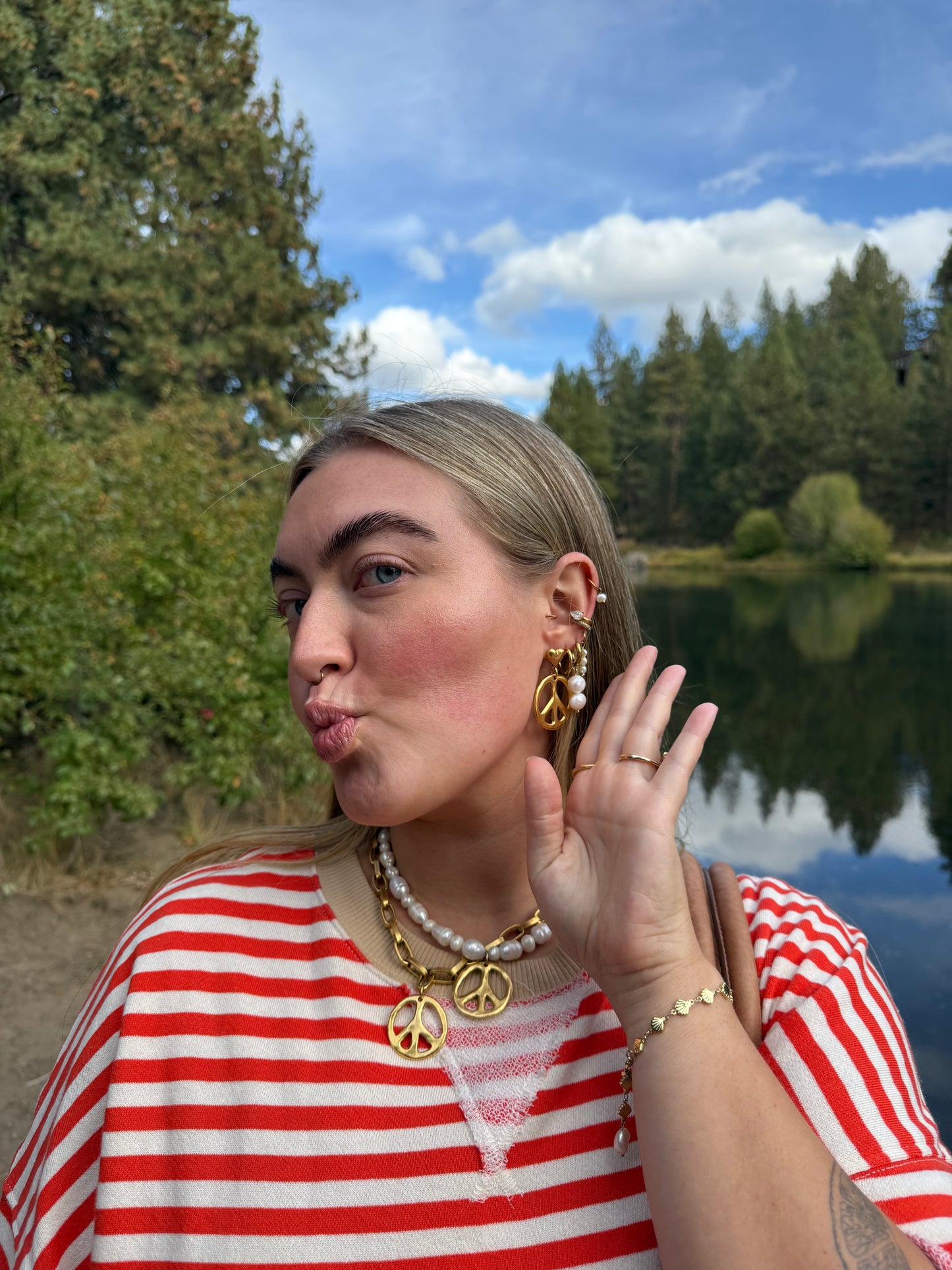 PEACE & LOVE EARRINGS