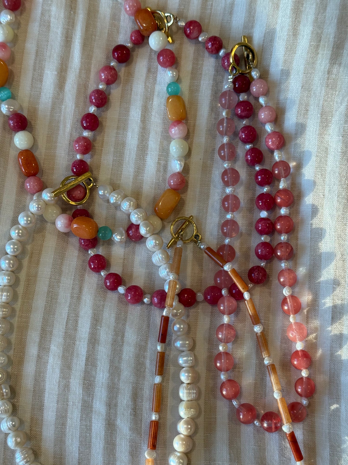 POMEGRANITE NECKLACE